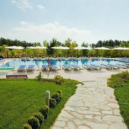 Apartment аппартамент Pines